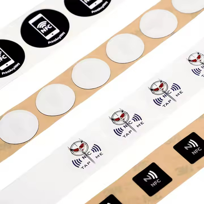 Peringatan cuaca 13,56MHz PVC RFID Sticker Tag NFC Tag pembayaran Protokol ISO14443A