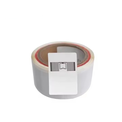70*45mm 860-960Mhz Long Range Passive UHF RFID Label Tag untuk Pakaian Supply Chain Retail Management